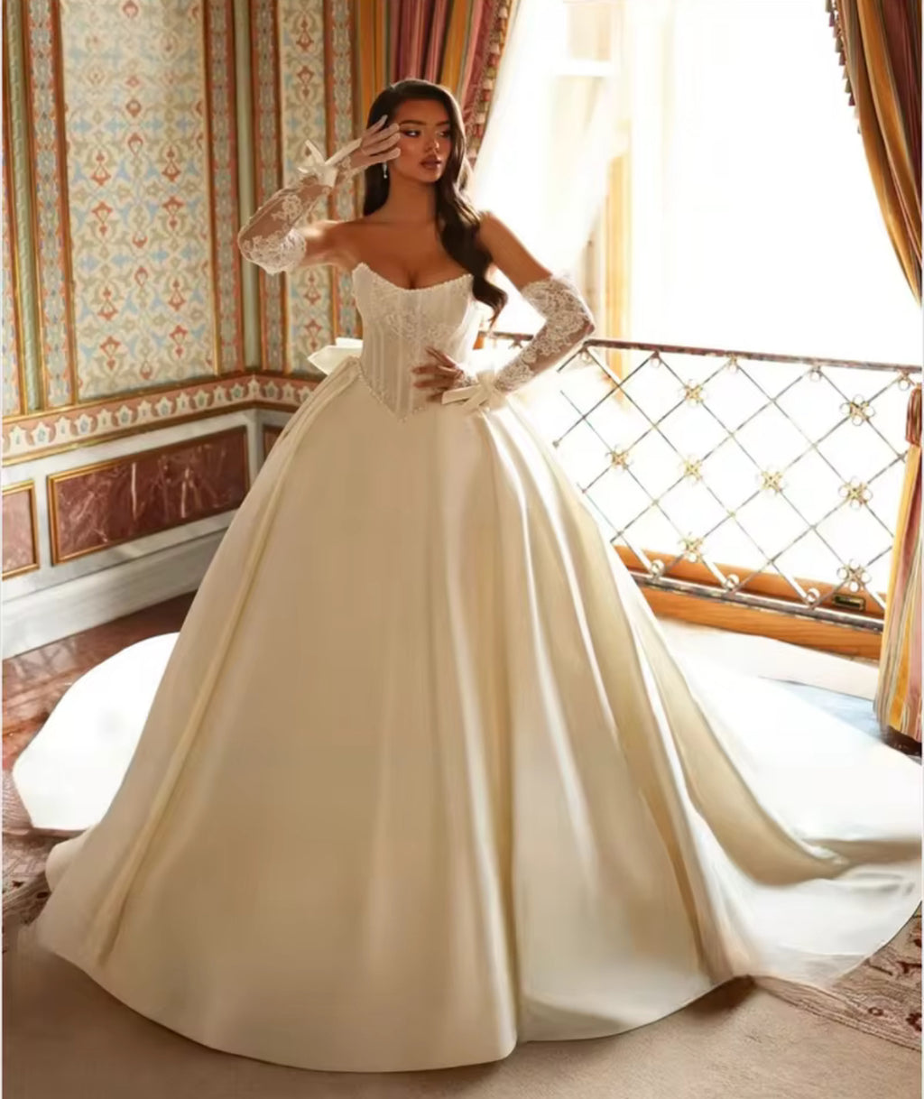 Robe de mariée Mélanie – Satin, manches longues, style princesse✨